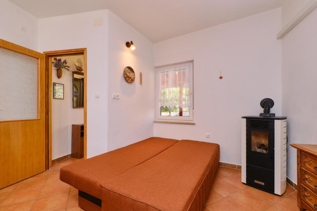 Apartments Antares マリ・ロシニュ エクステリア 写真